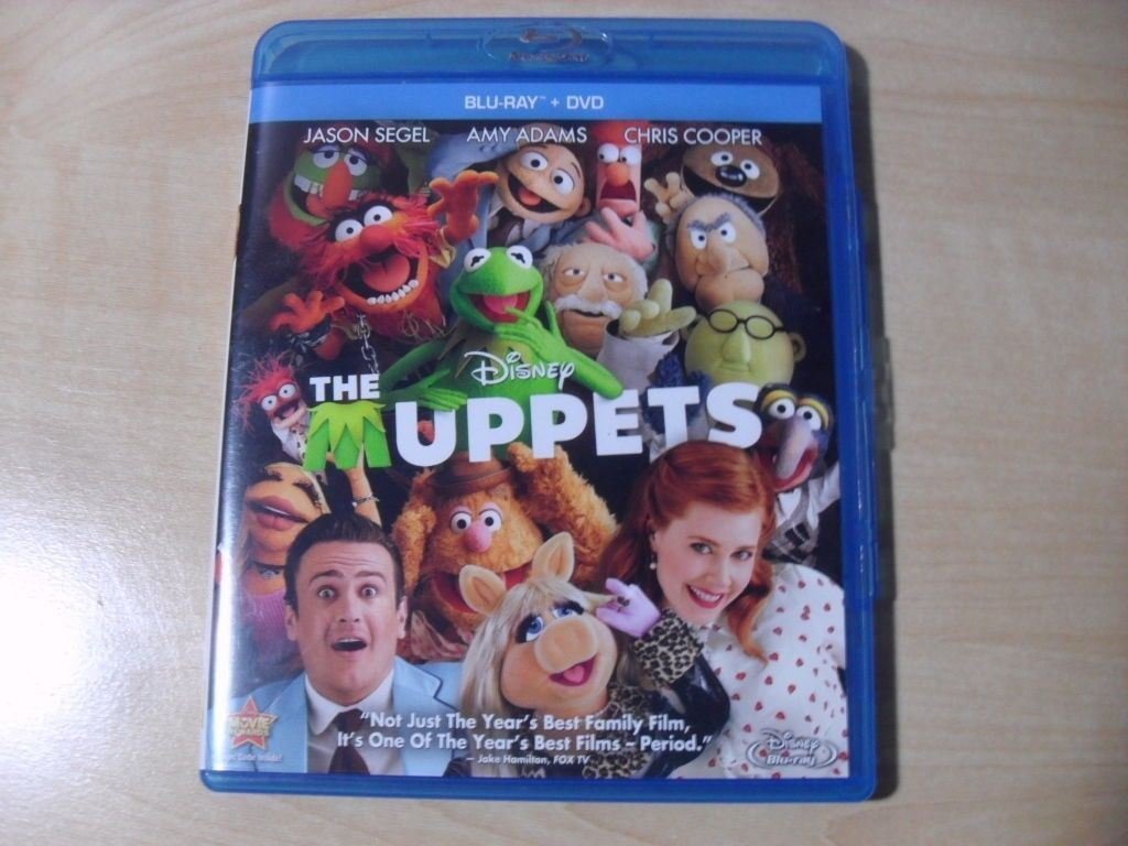 The Muppets (Three-Disc Blu-ray/DVD/Digital Copy )