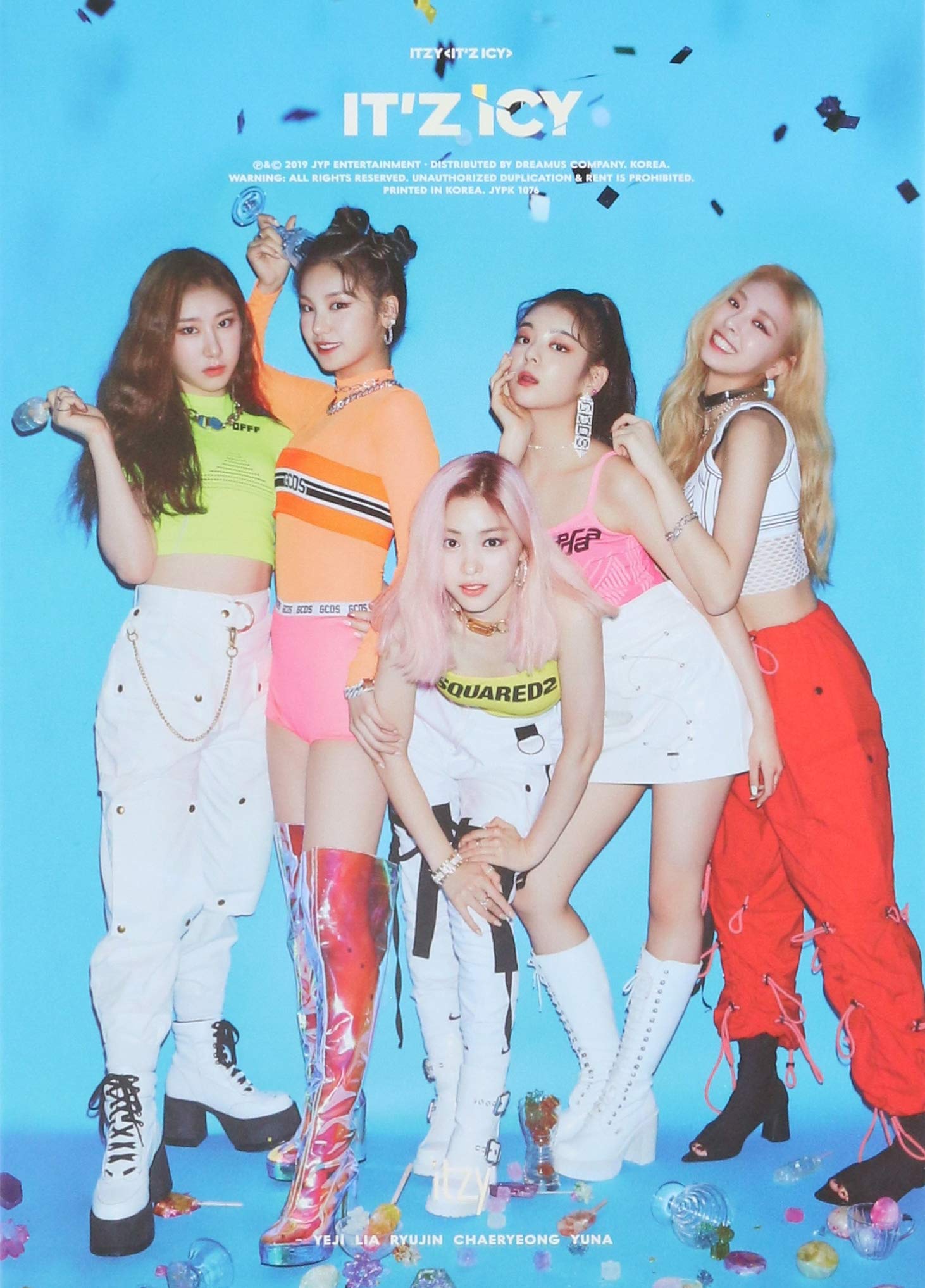 It'sz Icy (Random Cover) (Incl. 80pg Photobook + 2 Photocards)
