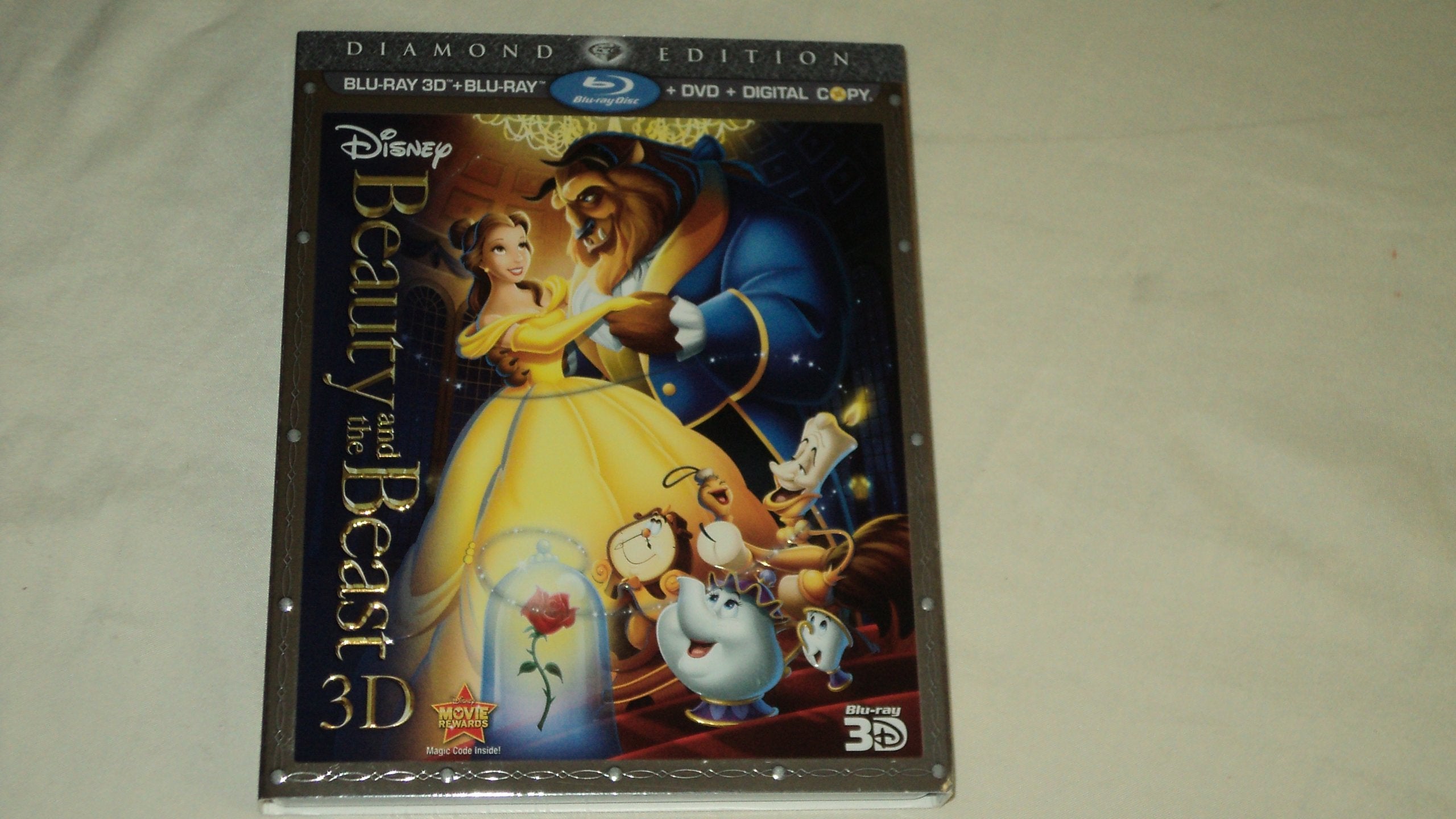 Beauty and the Beast (Five Disc Combo: Blu-ray 3D / Blu-ray / DVD / Digital Copy) [3D Blu-ray]