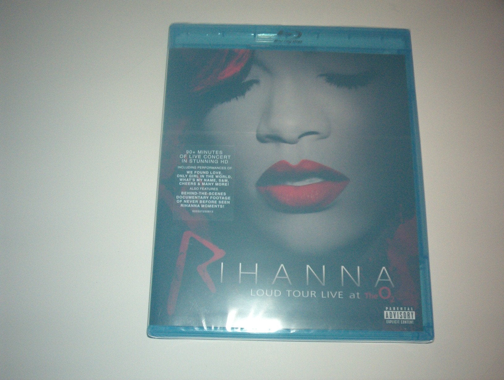 Rihanna: Loud Tour Live at the O2 [Blu-ray]